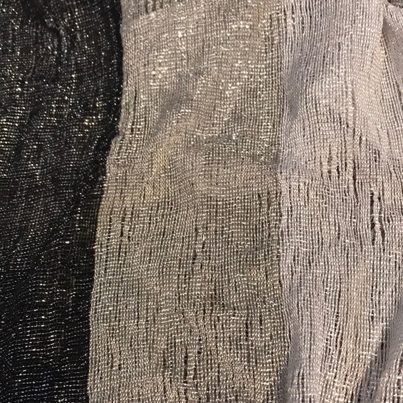 Scarf - Picture 4 of 4